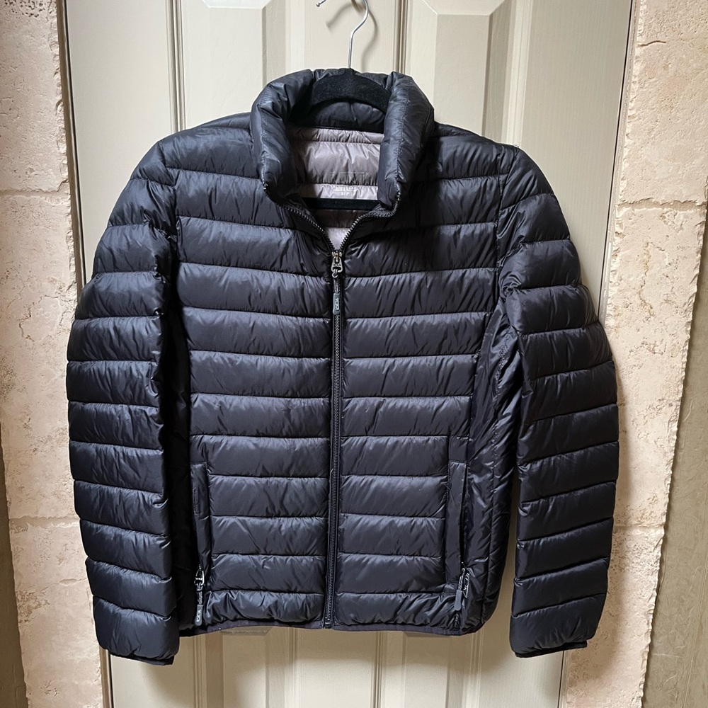 TUMI PAX Women’s Puffer Black Jacket-Small
